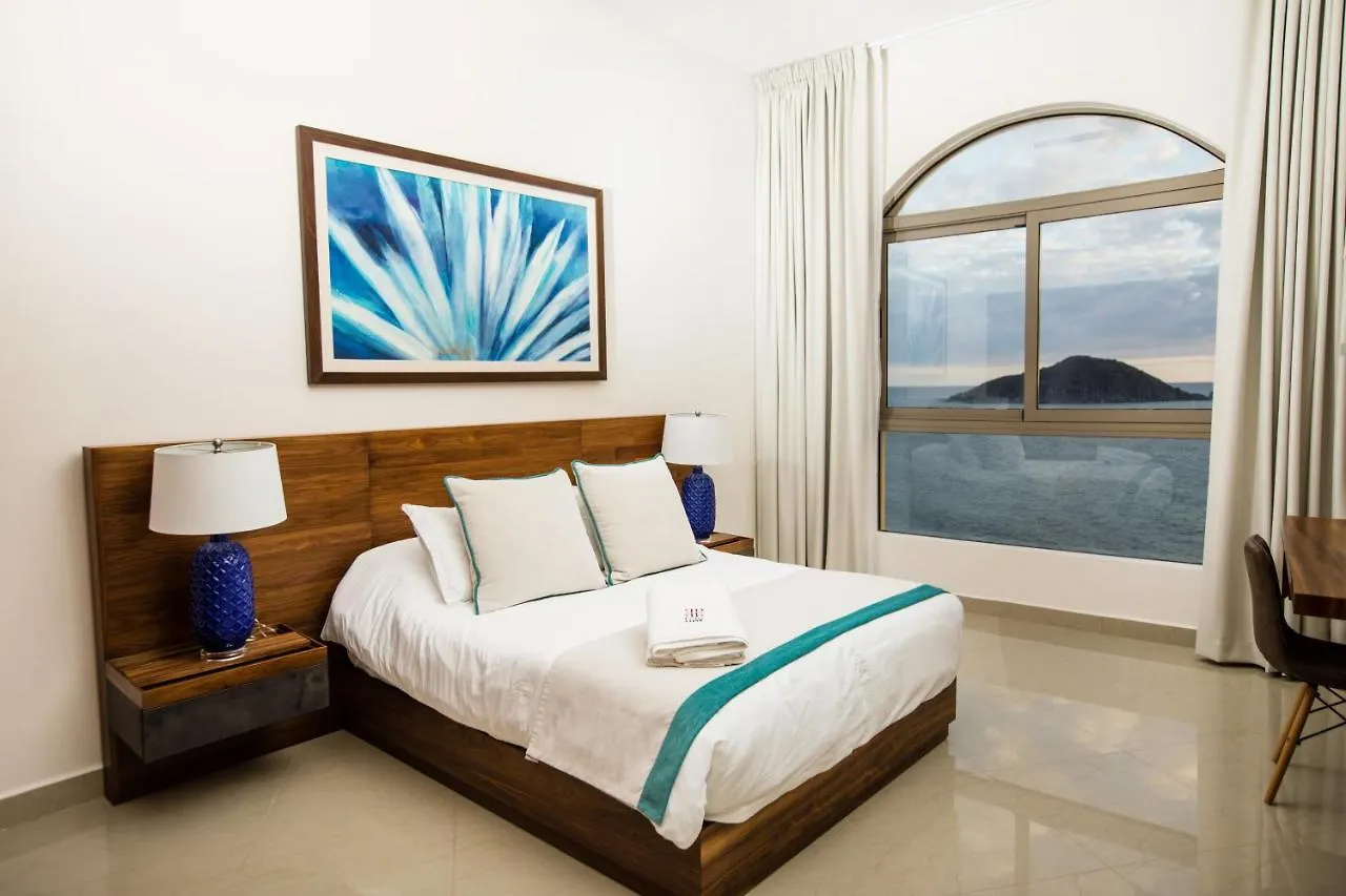 Petit Luxe Las Gavias Penthouse contacts